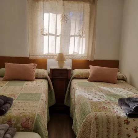 Falcon Apartment *